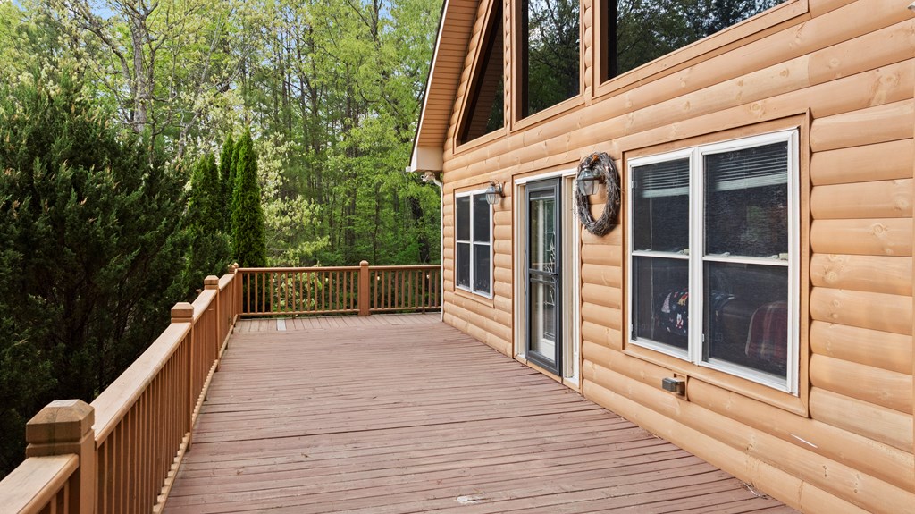 273 N Rhododendron Rd