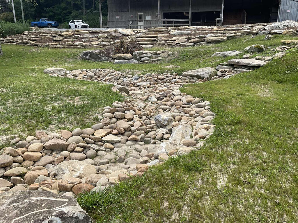886 Chipmunk Trail