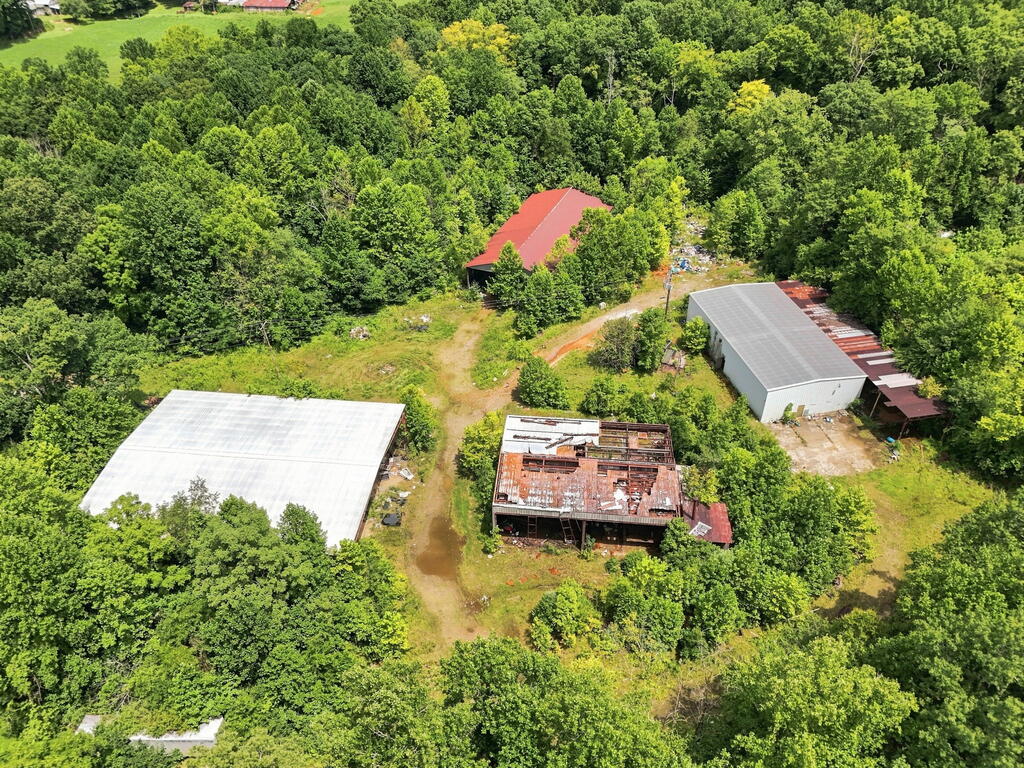 595 Maxwell Home Rd