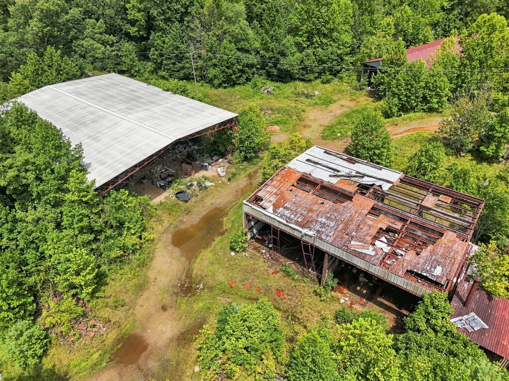 595 Maxwell Home Rd