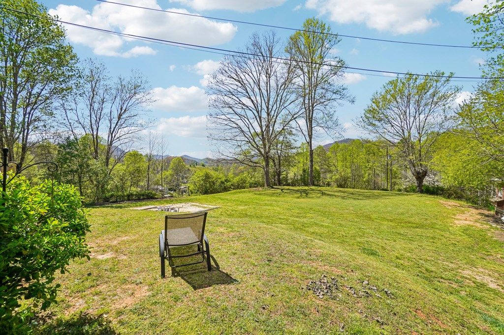 Photo of 441 Franklin Grove Rd, Bryson City, NC 28713 (MLS # 26046887)