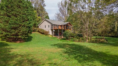 Photo of Franklin, NC 28734 (MLS # 26044222)