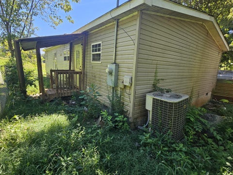 Photo of 117 Sprinkle Road, Franklin, NC 28734 (MLS # 26048292)