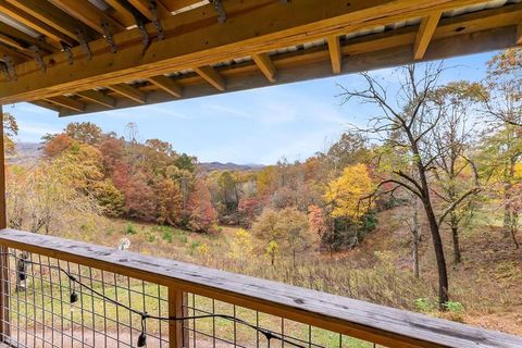 Photo of 371 Mccoy Hill Road, Franklin, NC 28734 (MLS # 26043164)
