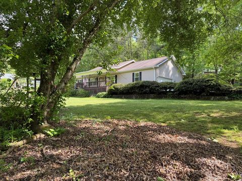 Photo of 36 Hailey Brooke Ln, Franklin, NC 28734 (MLS # 26047063)