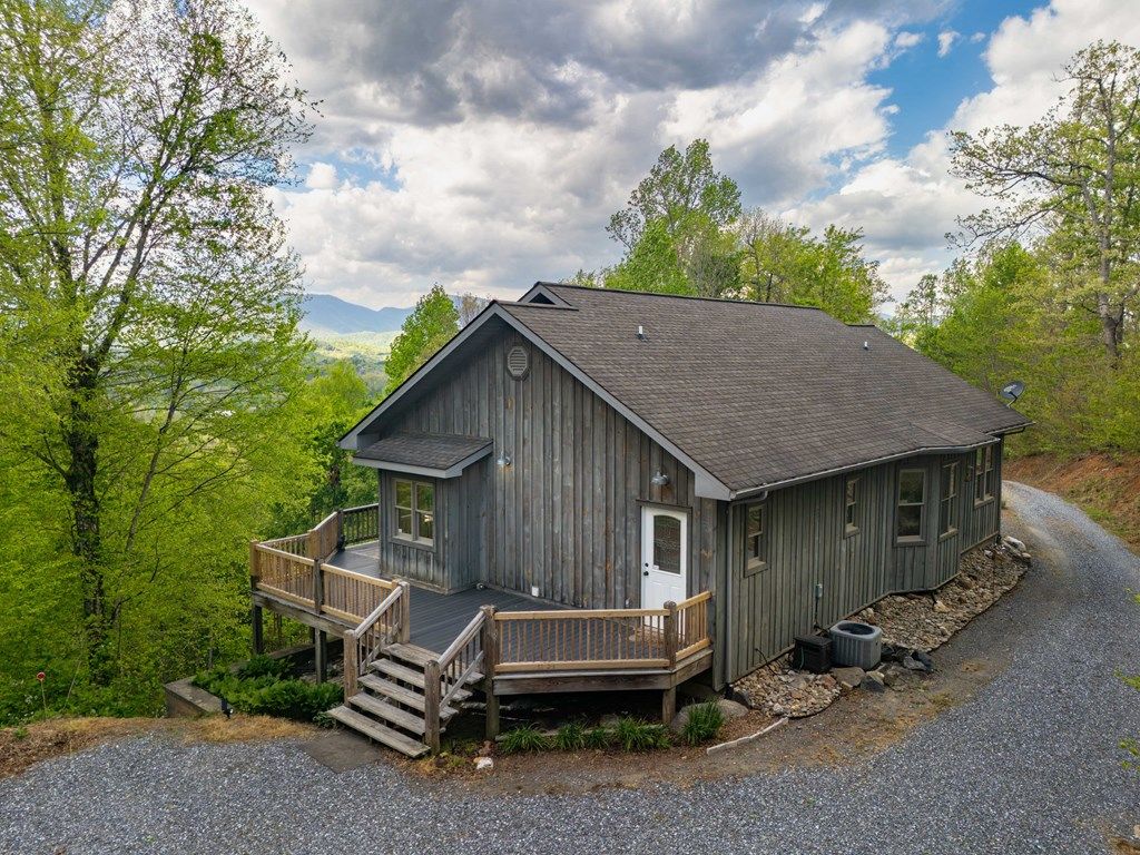 Photo of 219 Sandalwood Drive, Whittier, NC 28789 (MLS # 26047033)