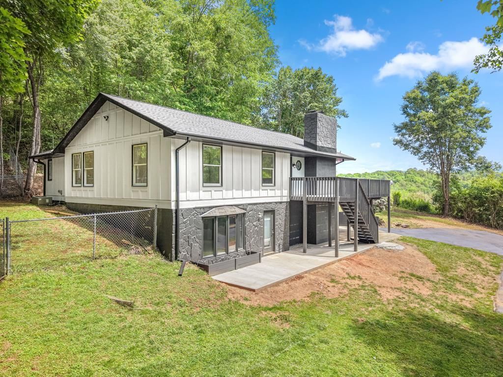 Photo of 270 Blake Branch Road, Sylva, NC 28779 (MLS # 26047318)