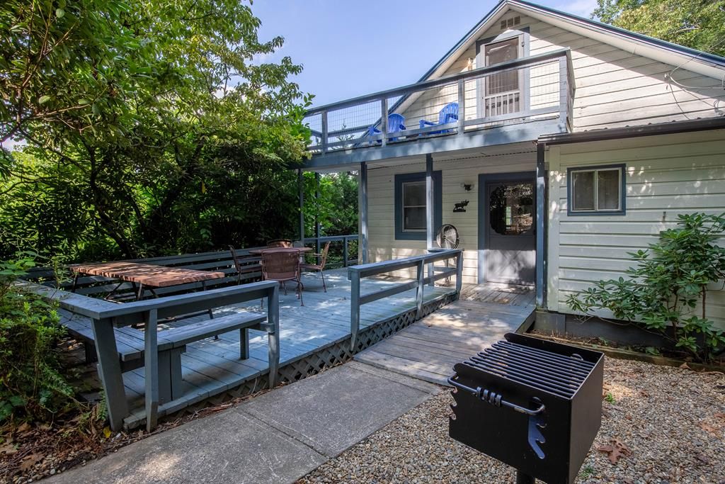 Photo of 24 Welders Lane, Dillsboro, NC 28725 (MLS # 26045449)