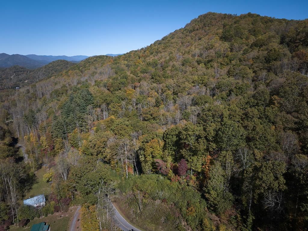 Photo of 0 Treehouse Rd, Whittier, NC 28789 (MLS # 26042720)