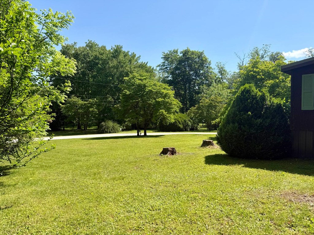 24 Meadow Creek Rd