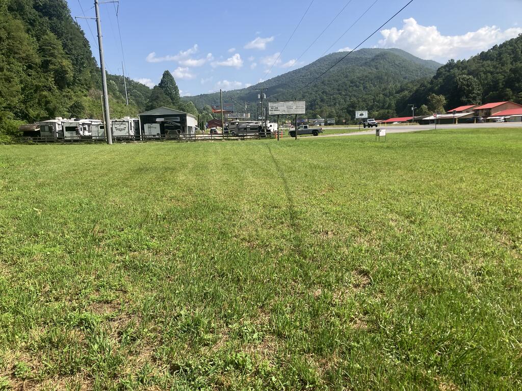 Lot 1 Us 74 W Barkers Creek