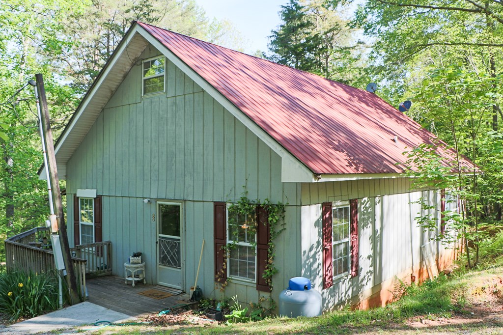 105 Hidden Hollow Lane
