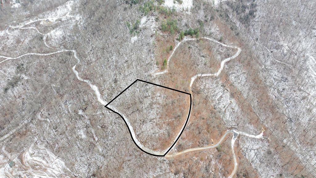Photo of 68 Parachute Ridge, Glenville, NC 28736 (MLS # 26046783)