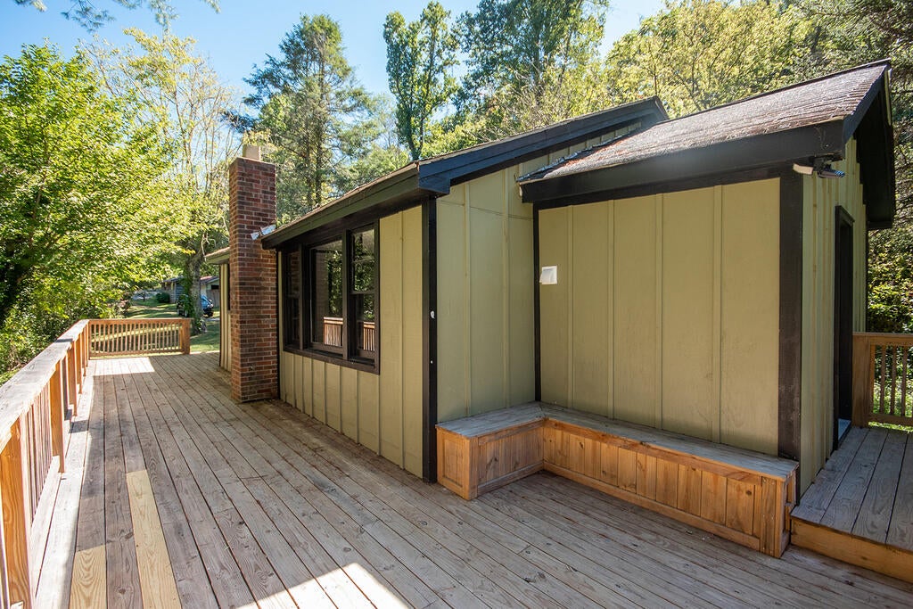 Photo of 2110 Pumpkintown Rd, Sylva, NC 28779 (MLS # 26048827)