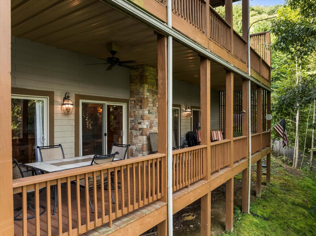 Photo of 226 Sawgrass Drive, Unit 2 Dr, Whittier, NC 28789 (MLS # 26040559)