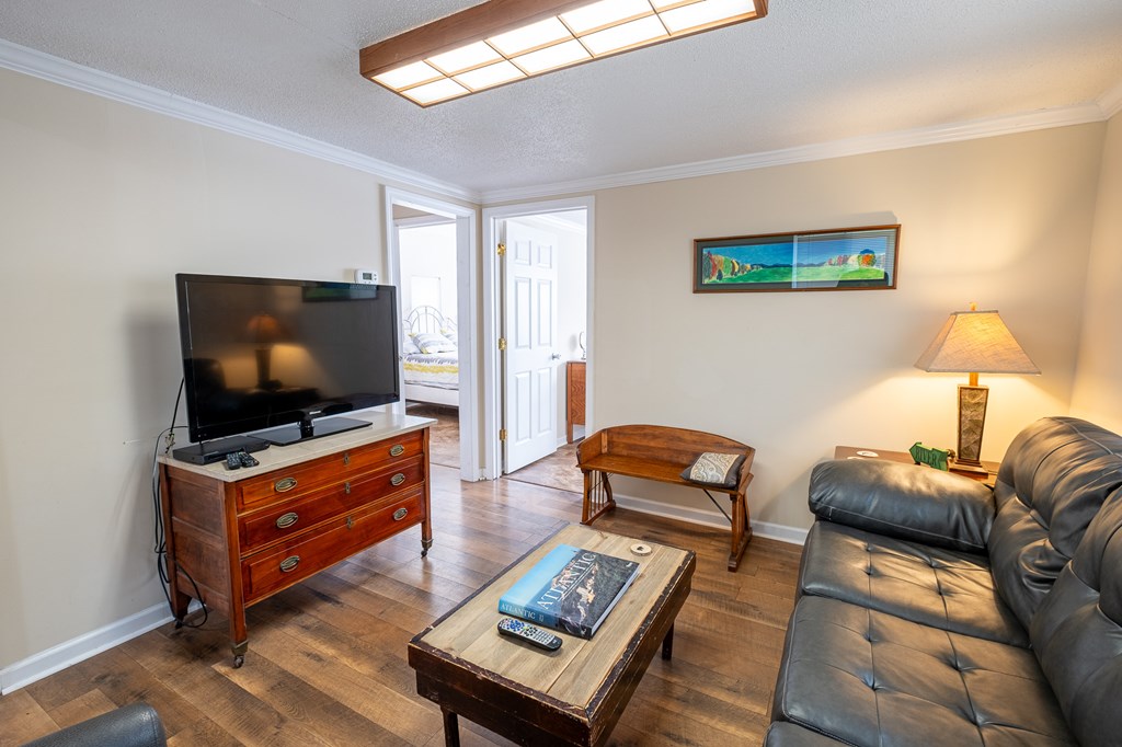 Whittier, North Carolina 28789, United States, 4 Bedrooms Bedrooms, ,3 BathroomsBathrooms,Residential,Active,42621