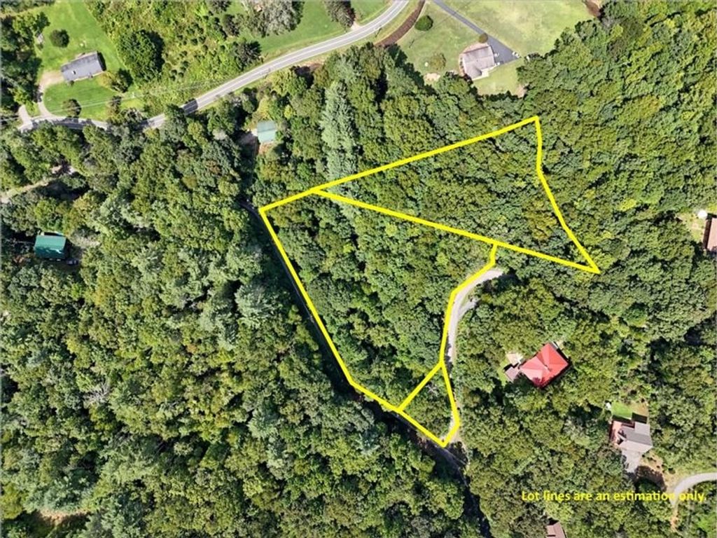 Photo of 0 Ivy Ridge, Sylva, NC 28779 (MLS # 26041961)