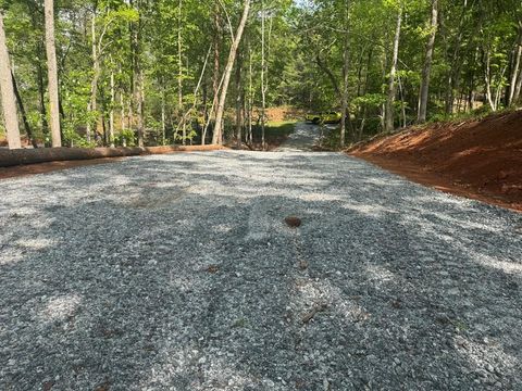 Photo of 0 Snow Hill Rd, Franklin, NC 28734 (MLS # 26047155)