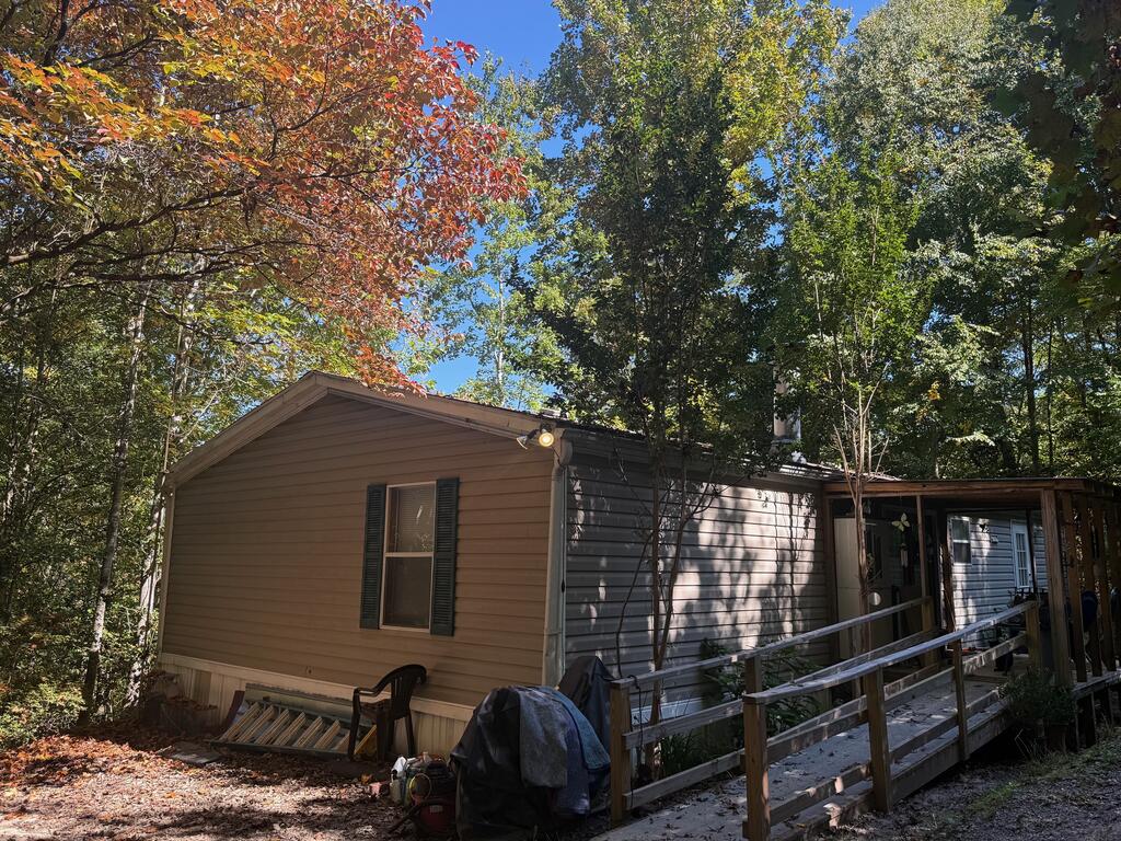 Photo of 701 Possum Holler, Bryson City, NC 28713 (MLS # 26048537)
