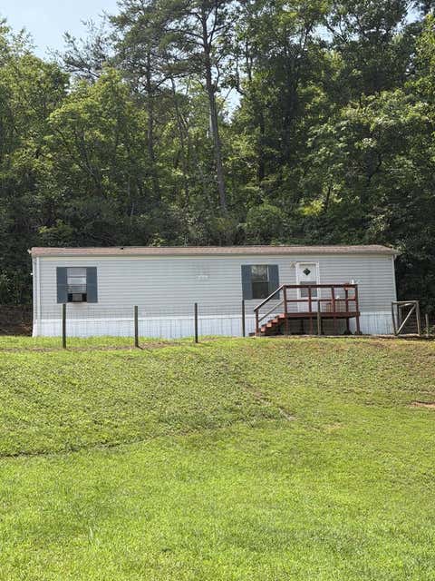 Photo of 912 Lyle Downs Road, Franklin, NC 28734 (MLS # 26048021)