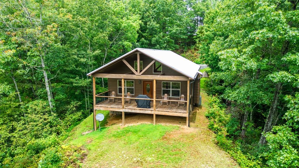 Photo of 229 Whitetail Ridge Dr, Stecoah, NC 28702 (MLS # 26041866)