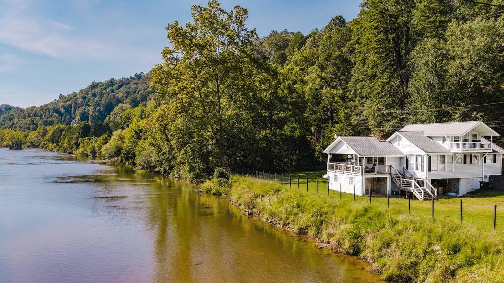 Photo of 1380 Hwy 19a, Whittier, NC 28789 (MLS # 26048314)
