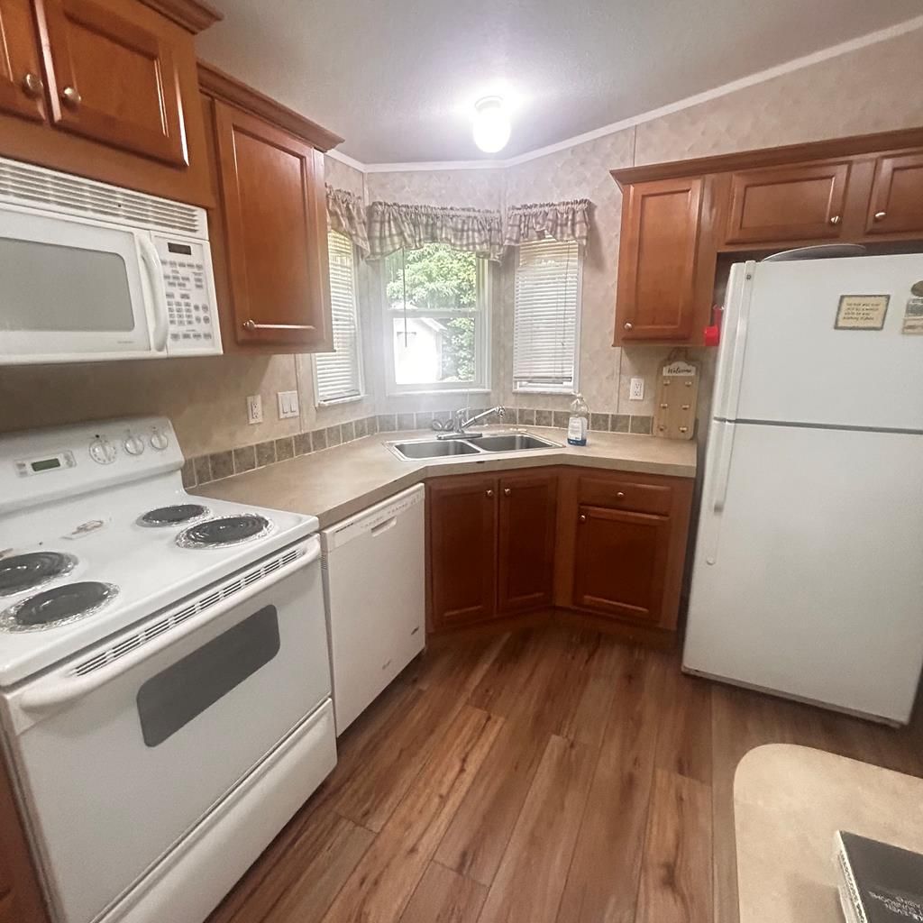 Photo of 456 Woodland Hills Dr, Sylva, NC 28789 (MLS # 26042004)