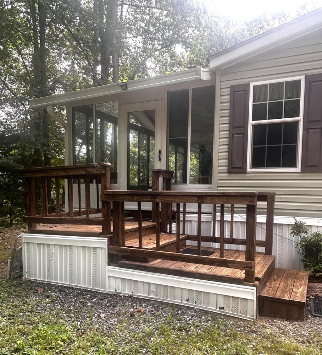Photo of 456 Woodland Hills Dr, Sylva, NC 28789 (MLS # 26042004)