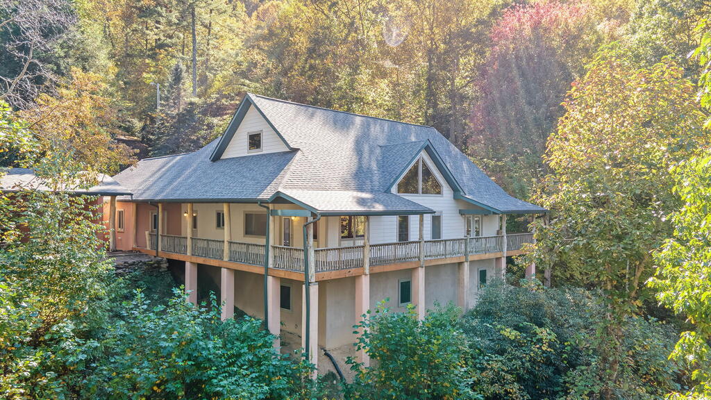 75 Doe Falls Rd