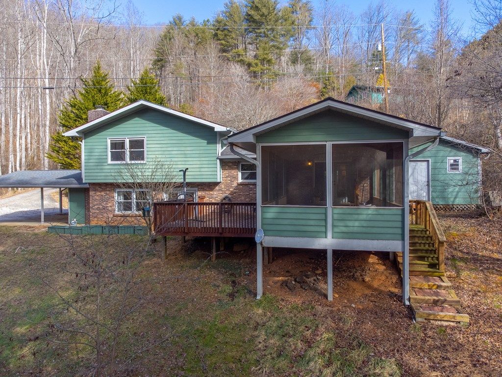 Photo of 1037 N Country Club Dr, Cullowhee, NC 28723 (MLS # 26045341)