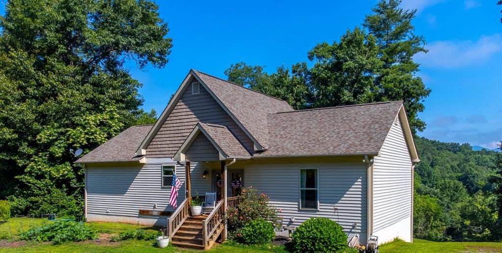 Photo of 266 Egret Lane, Sylva, NC 28779 (MLS # 26041492)