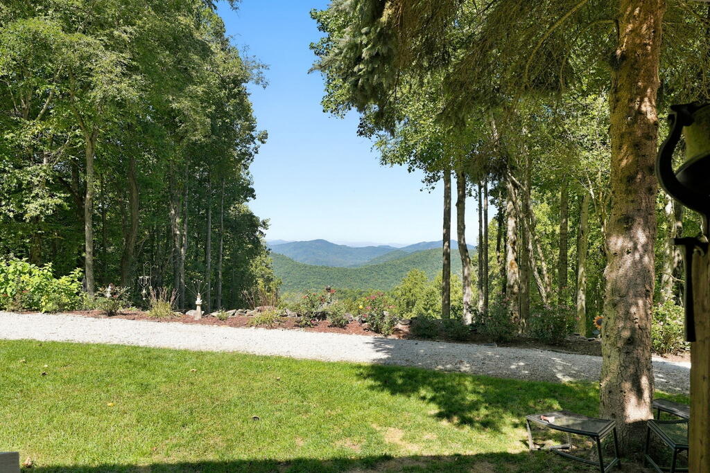1270 Buck Top Road