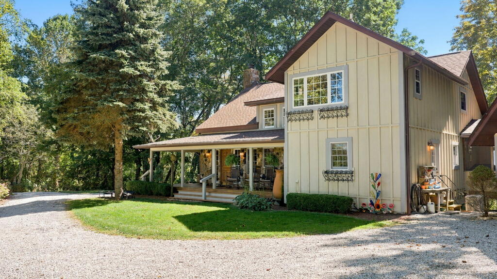 1270 Buck Top Road