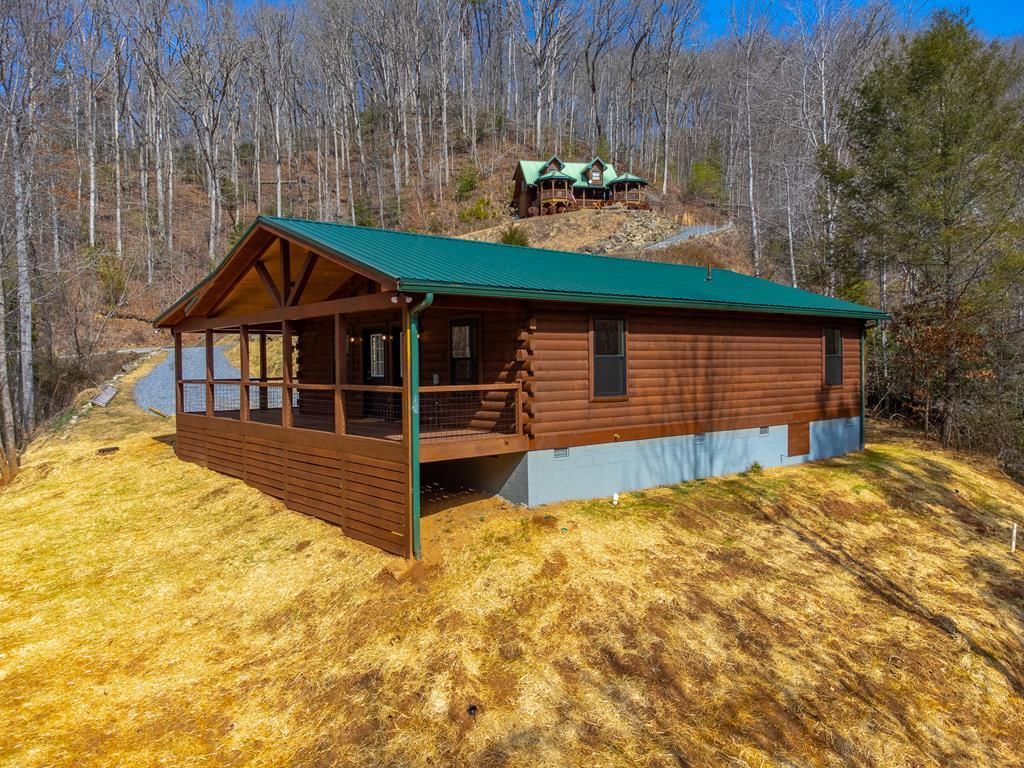 Photo of 677 Ridgetop Circle, Whittier, NC 28789 (MLS # 26045468)