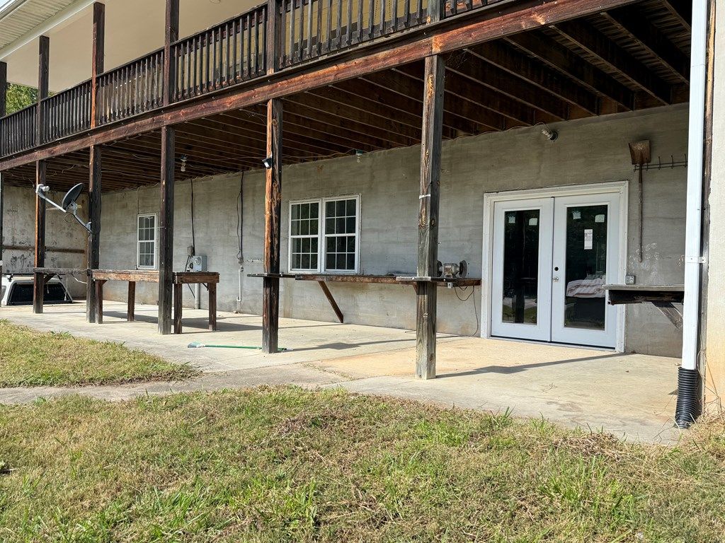 Photo of 66 66 Cooper Farm Rd, Whittier, NC 28789 (MLS # 26042325)