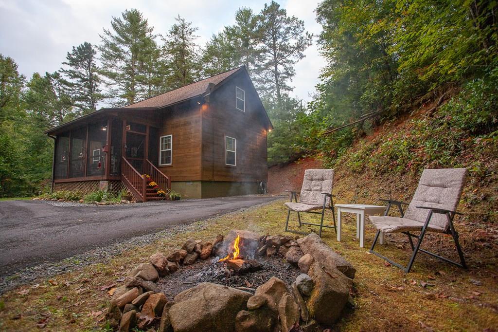 138 Hubbell Lane