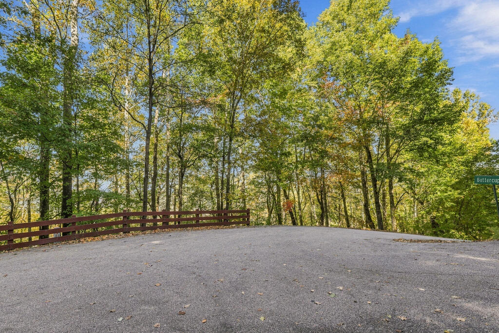 00 Featherstone Drive