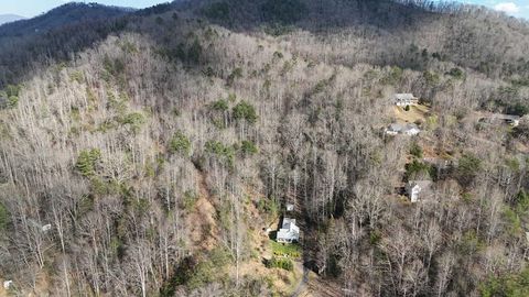 Photo of 105 Marble Dr, Sylva, NC 28779 (MLS # 26046737)