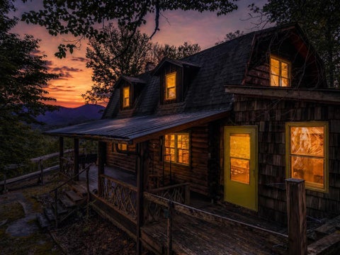Photo of 315 Ramblewood Road, Franklin, NC 28734 (MLS # 26047046)