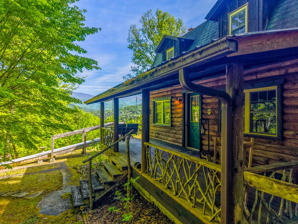 315 Ramblewood Road