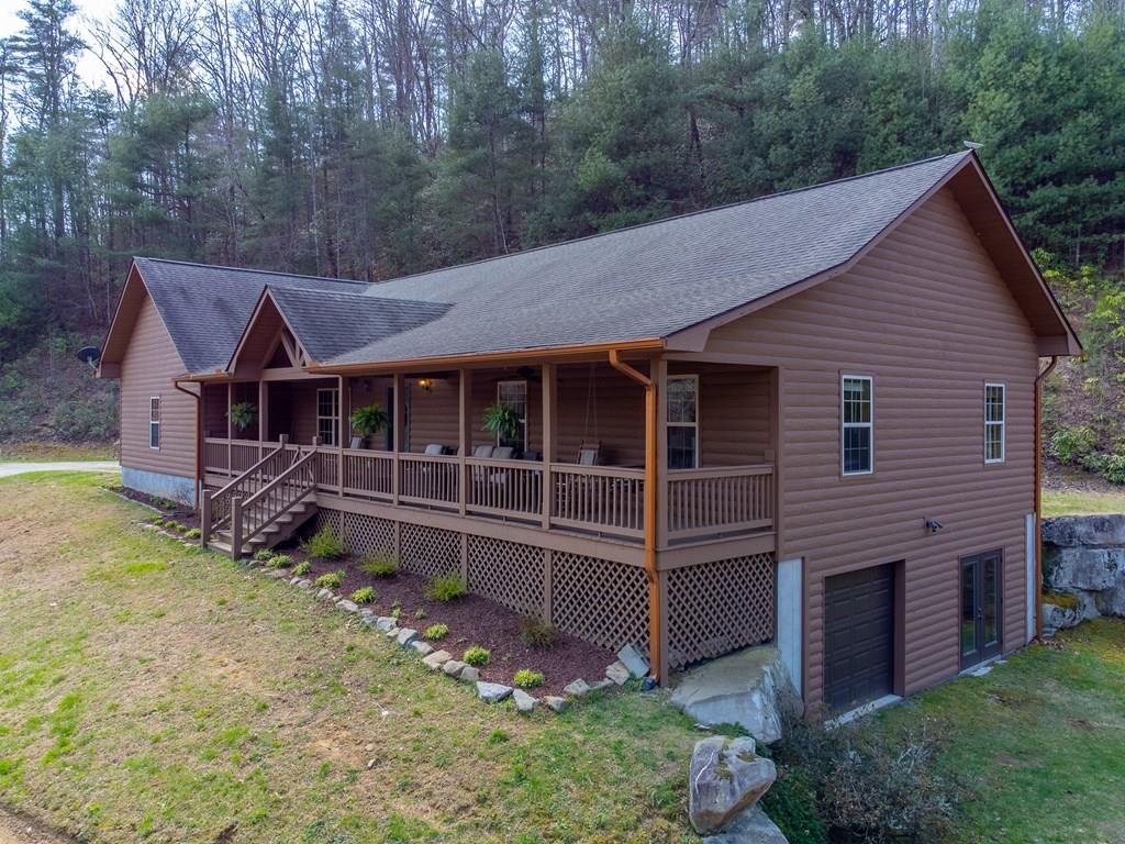 Photo of 1960 Atoah Road, Robbinsville (Graham), NC 28771 (MLS # 26046895)