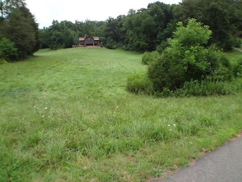 Photo of Lot # 43 Porter Creek Rd, Franklin, NC 28734 (MLS # 26046530)