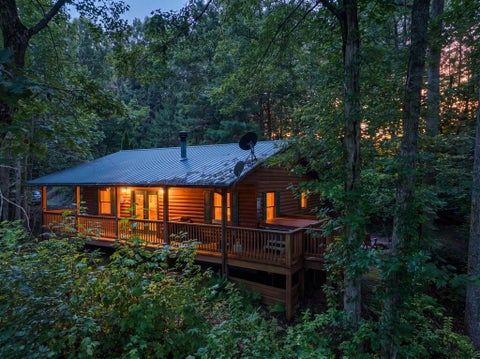 Photo of 304 Rustys Ridge, Bryson City, NC 28713 (MLS # 26048368)