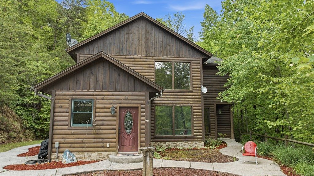 Photo of 280 Kenner Drive, Bryson City, NC 28713 (MLS # 26047216)