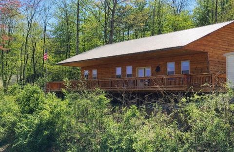 Photo of 7 Ridgeway Dr, Bryson City, NC 28713 (MLS # 26045391)