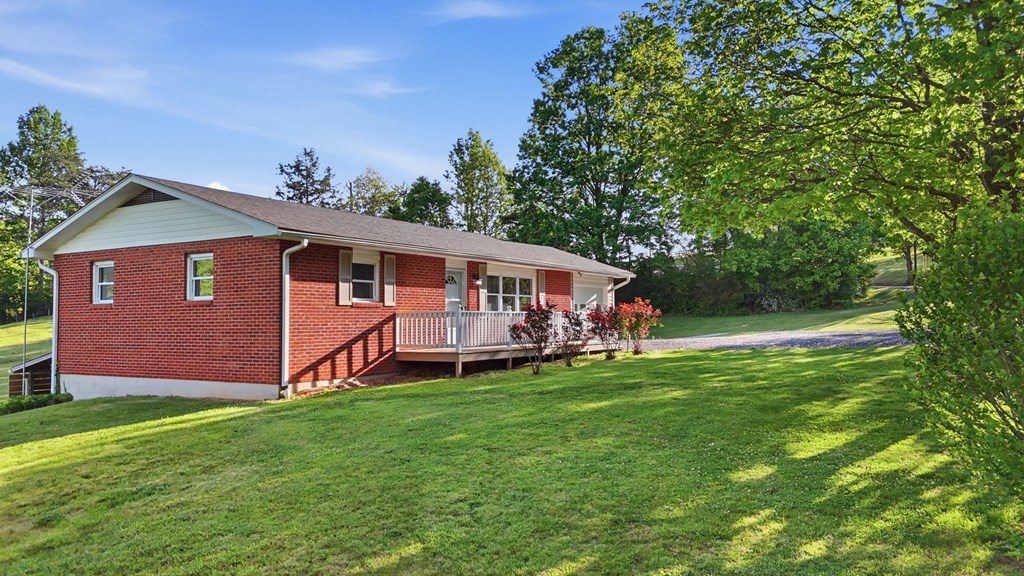 29 Bert Waldroop Rd