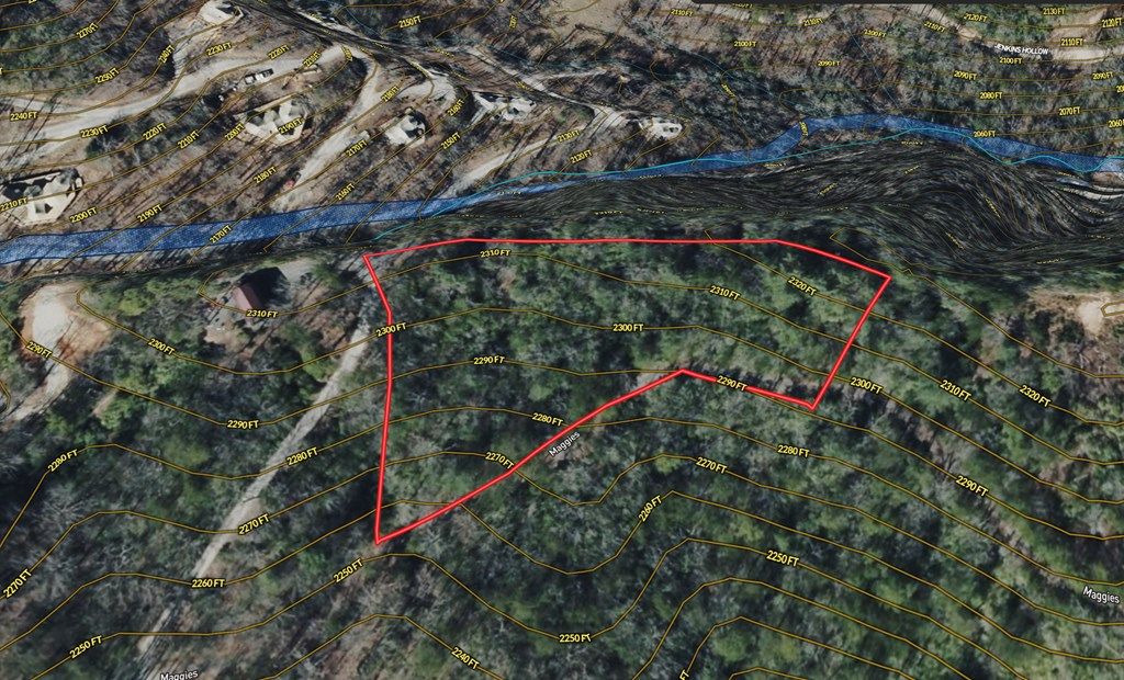 Photo of 47 Maggies Avenue, Bryson City, NC 28713 (MLS # 26042882)