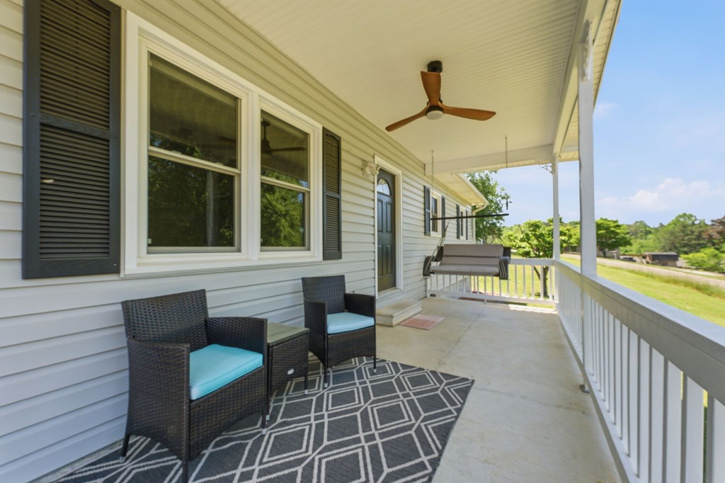 83 Meadowbrook Drive