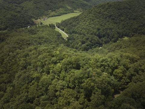 Photo of 0 Starry Dr, Bryson City, NC 28713 (MLS # 26048154)