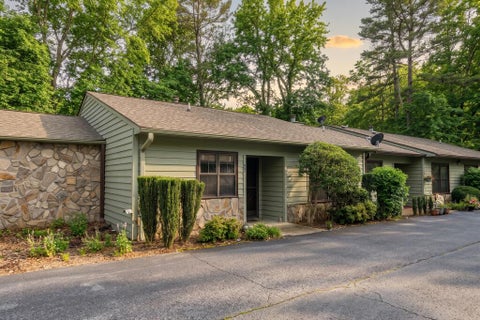 Photo of 850 Country Club Drive, Franklin, NC 28734 (MLS # 26045492)